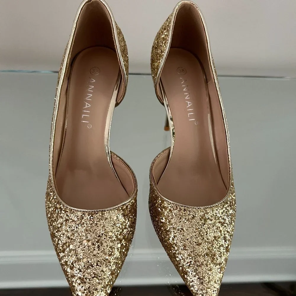Gold Closed-Toe Pumps - Picture 2 of 8